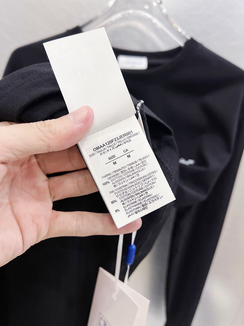 OFF-WHITE Logo Print Long-Sleeve T-Shirt